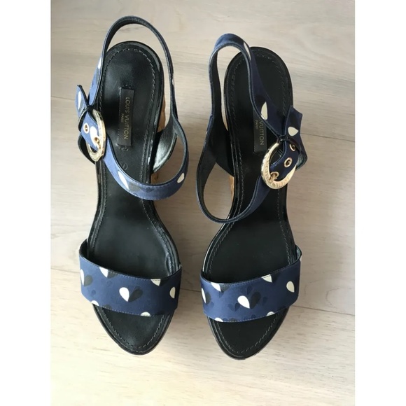 AUTHENTIC Louis Vuitton "Tuileries" sandals - Picture 16 of 16